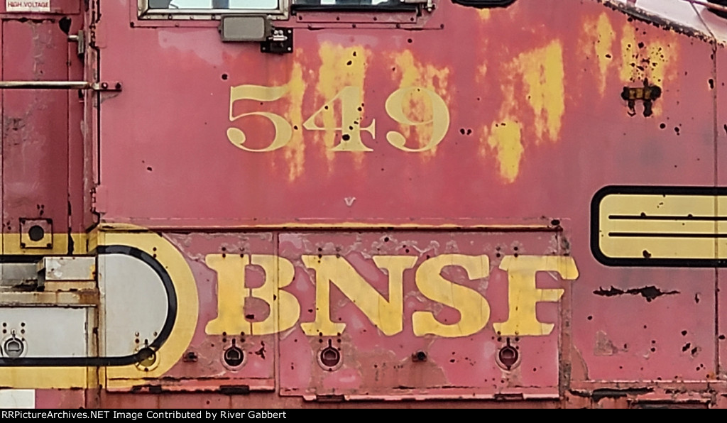 BNSF 549